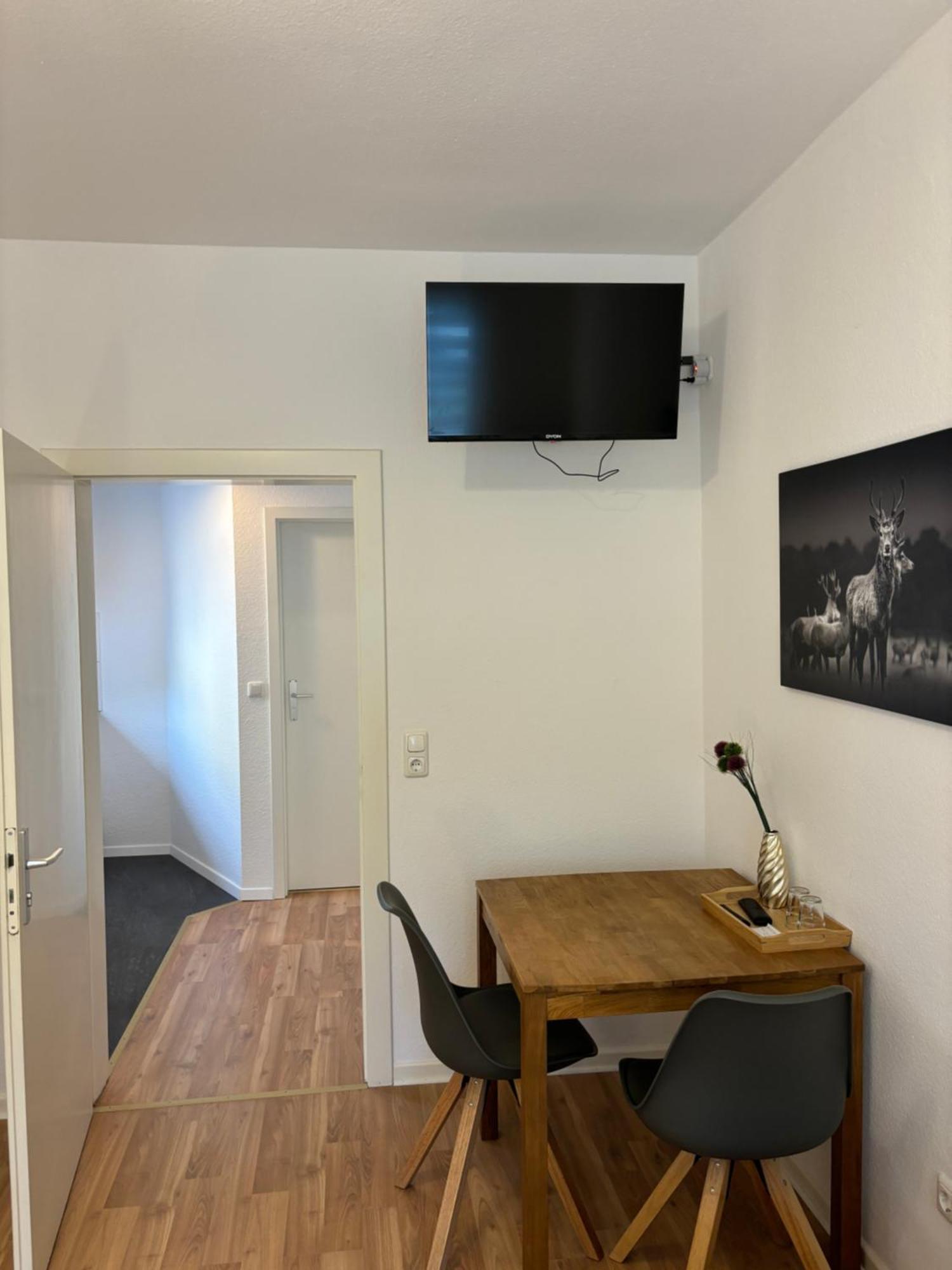 Apartment Fuer 2 Personen Wiesbaden Eksteriør billede